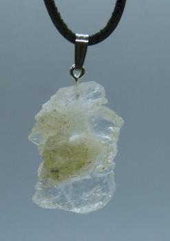 Fadenquarz aus Pakistan, mit Silberöse